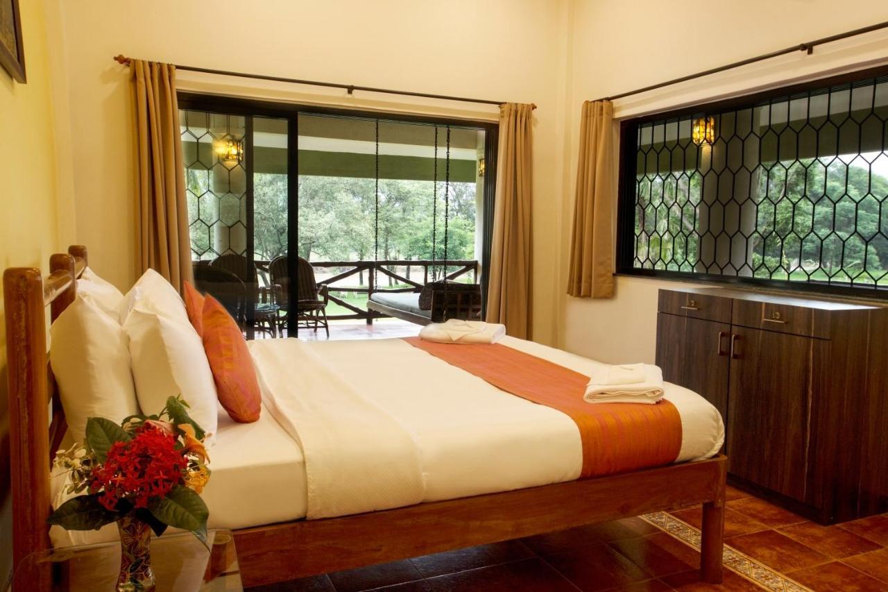 Golden Fields Resort Paud Exterior photo